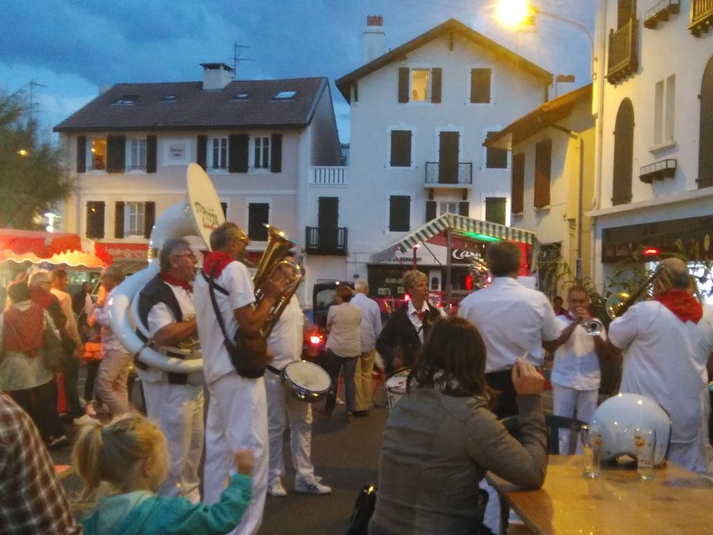 Biarritz Pays Basque - Maison Lucie Экстерьер фото